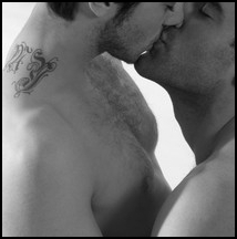 Gay Kiss